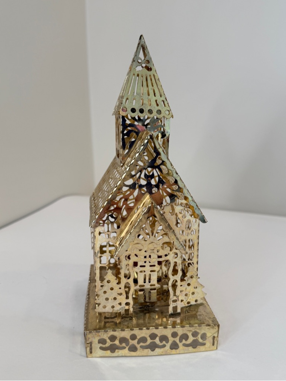 Vtg Brass Filigree Church Tea Light Votive Candle Holder 7.5" Christmas Holiday